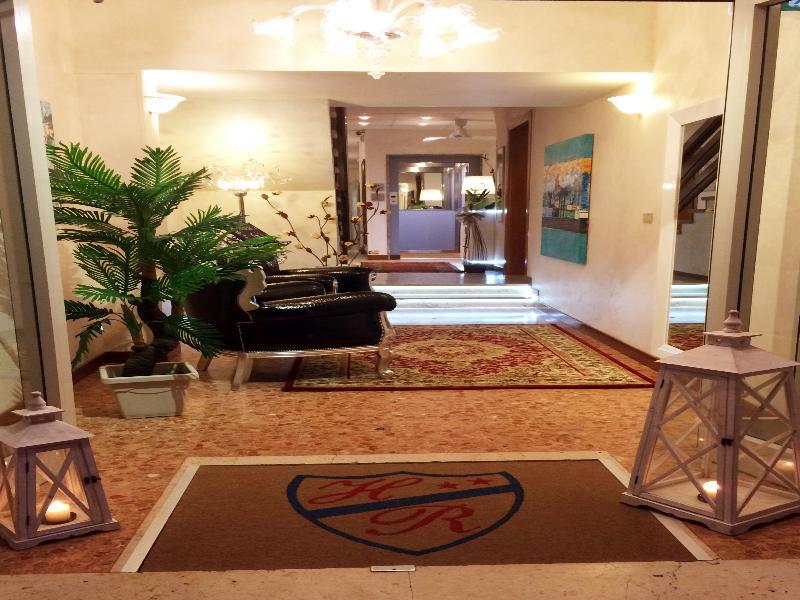 Hotel Rex 카오를레 외부 사진