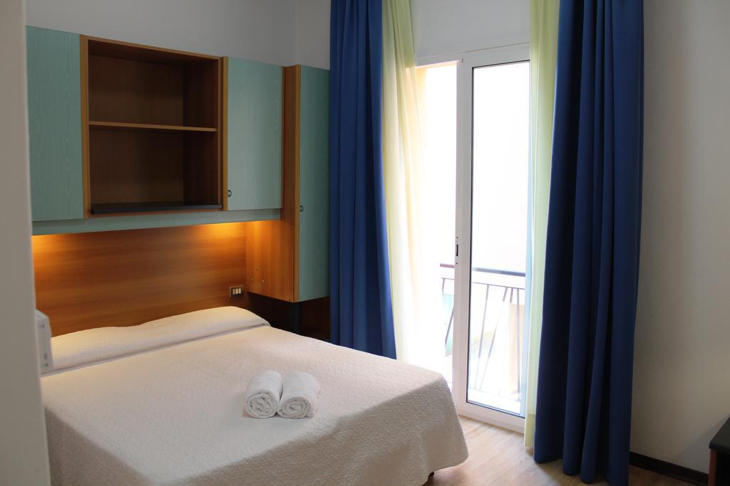 Hotel Rex 카오를레 외부 사진
