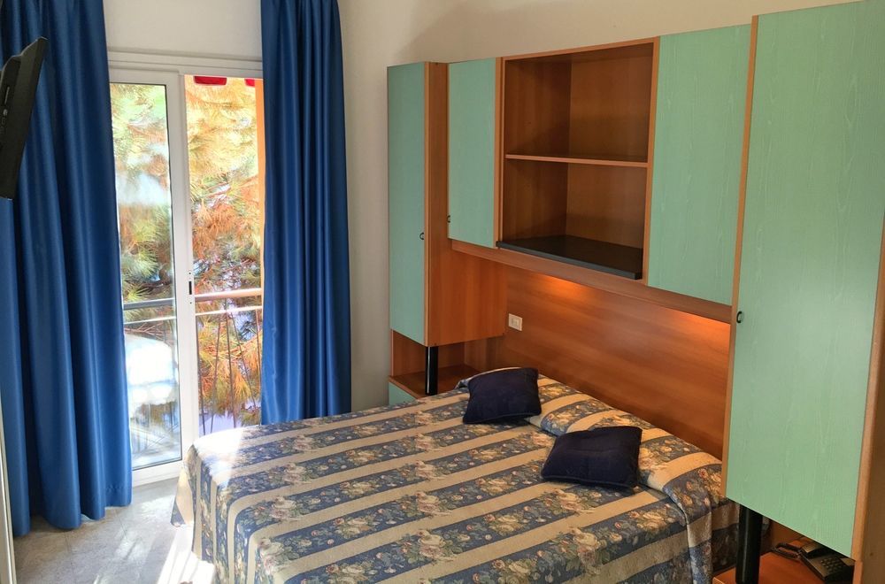 Hotel Rex 카오를레 외부 사진